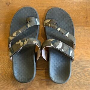 Vionic Olive Slide Sandals